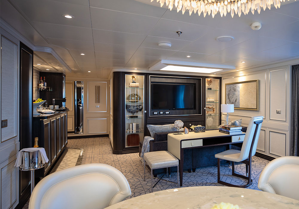 OverlayOverview_MasterSuite_Desktop-1