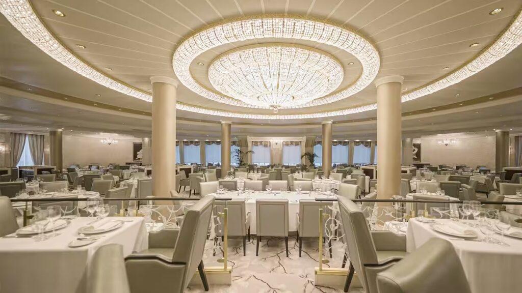 Riveria-dining-gallery-1238x696-1.avif